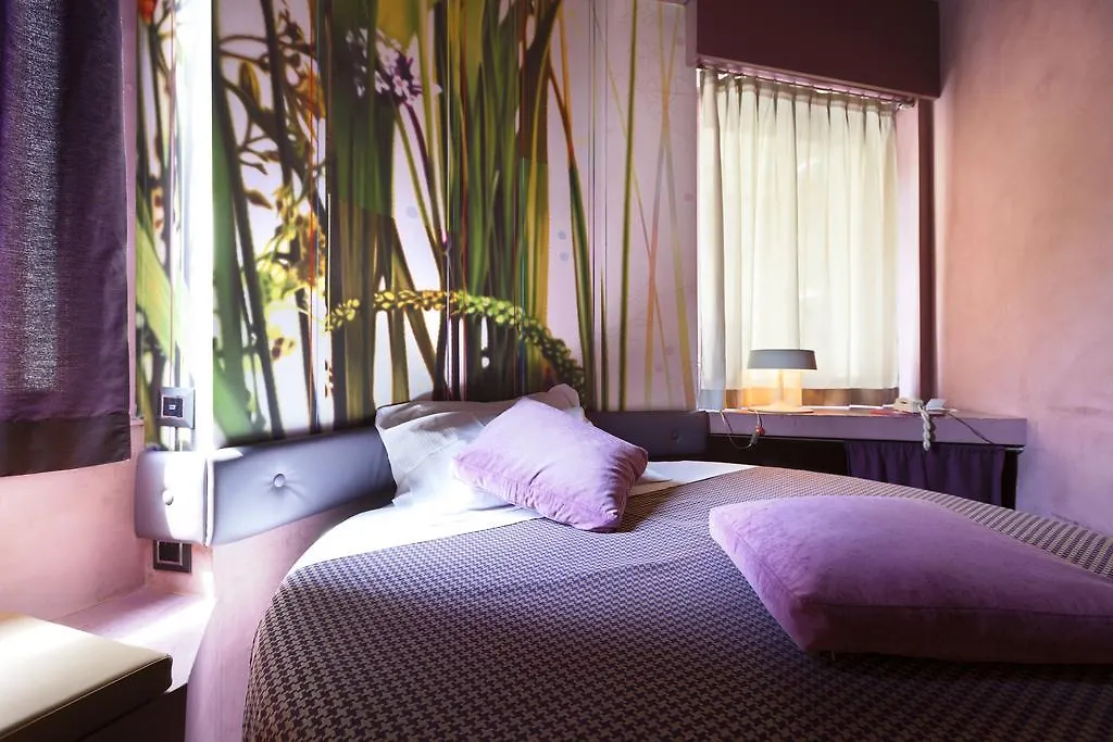 Hotel Mentana, By R Collection Hotels Милан