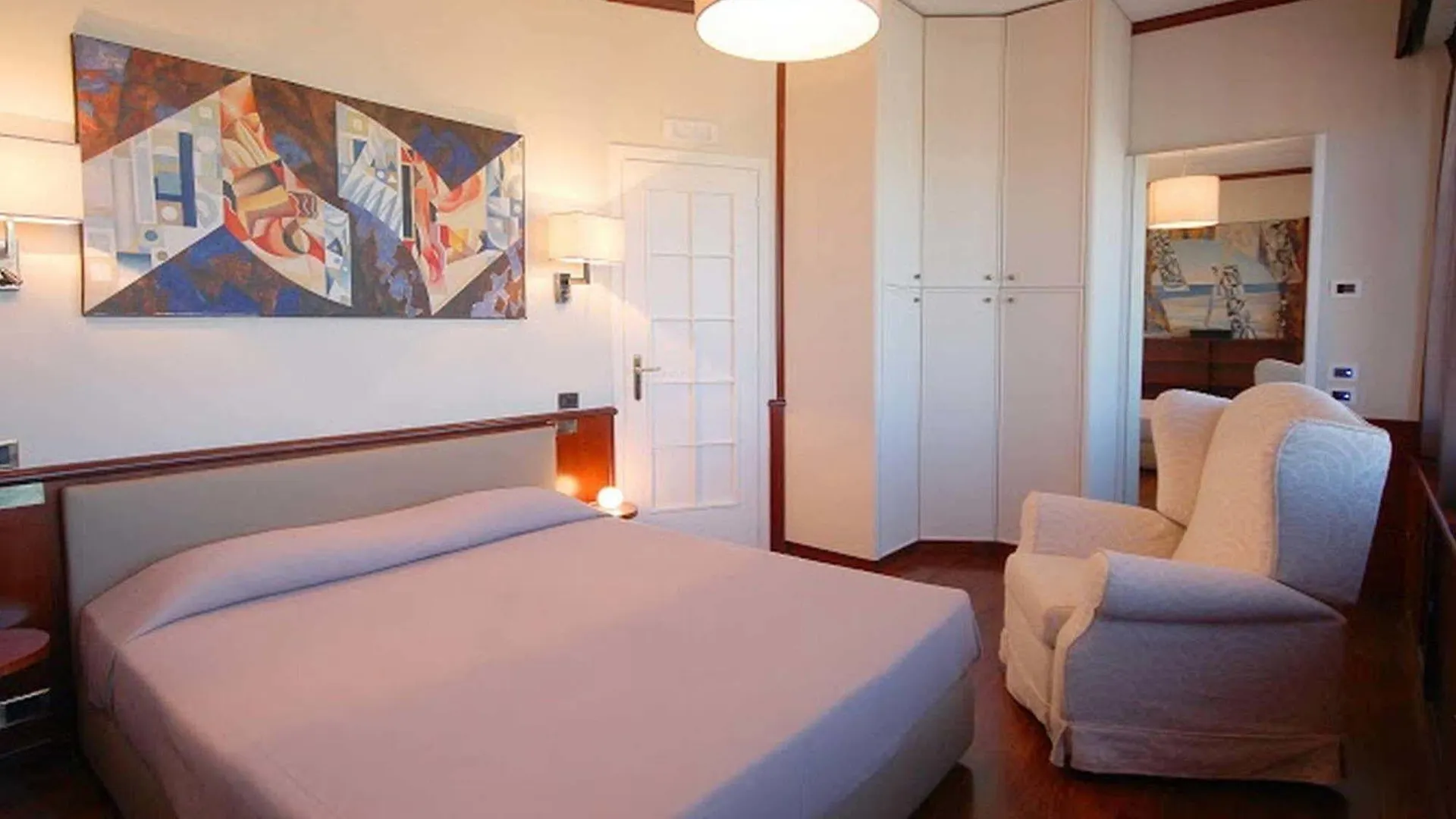 Hotel Mentana, By R Collection Hotels Милан Италия